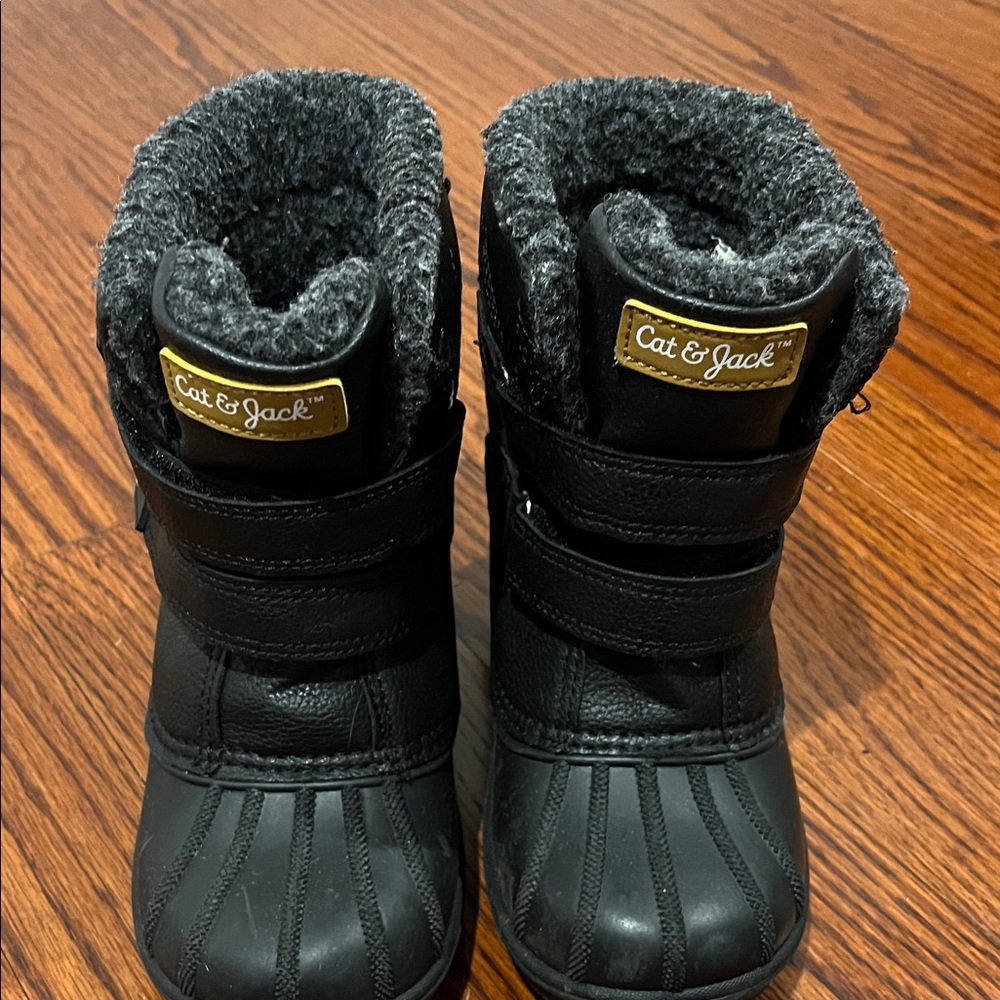 Cat & Jack Kids Black Winter Boots